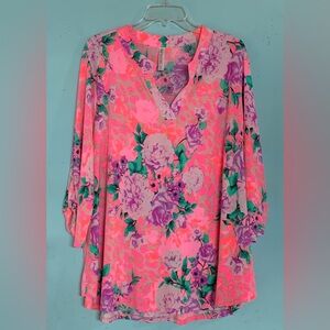 Neon pink rose print floral ladies top, size 2X